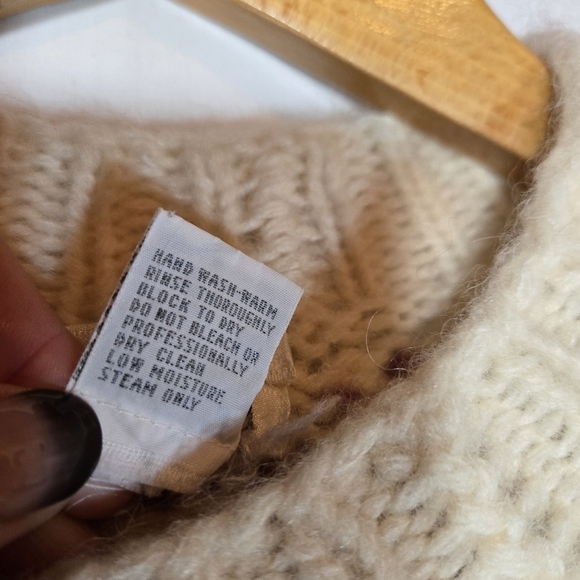 Vintage Hearts Wool Mohair Chunky Knit Sweater Fair Isle Grandma Cottagecore M - Picture 6 of 9